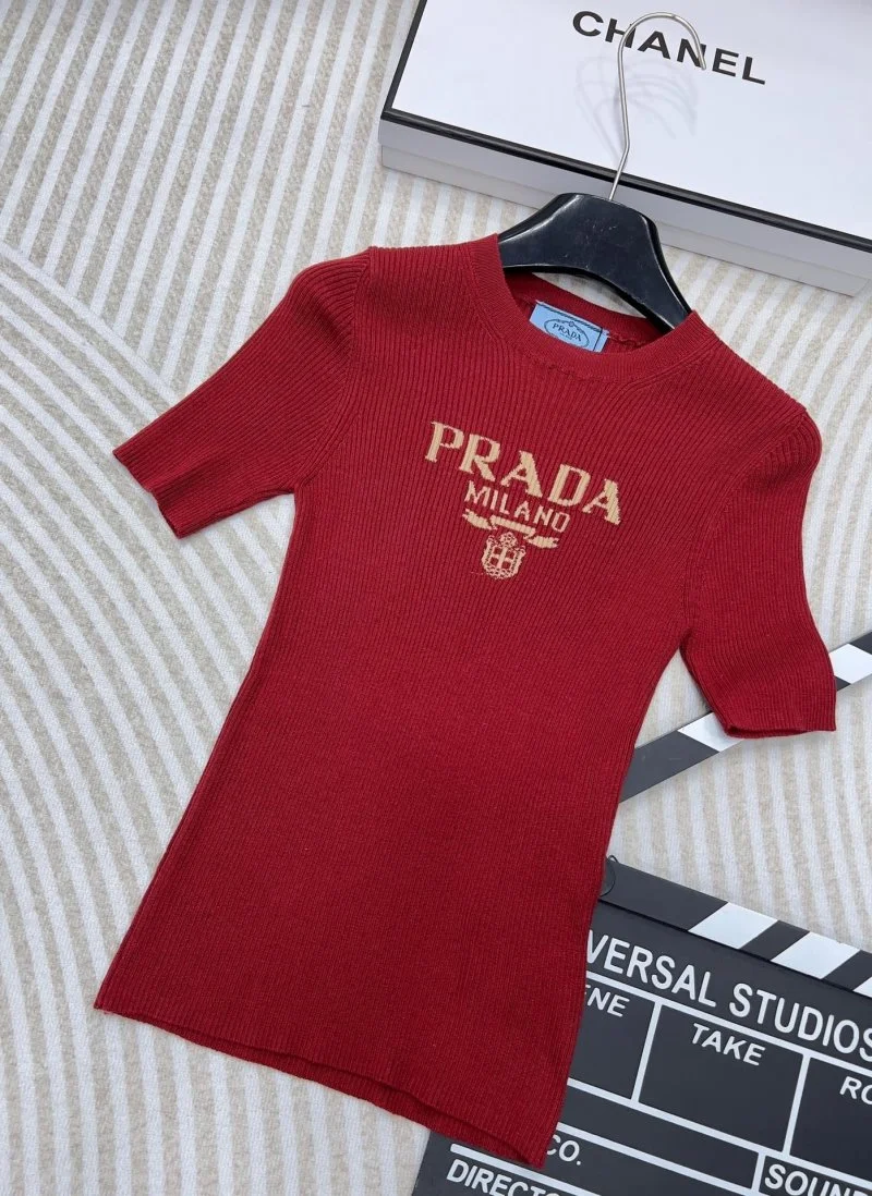 Prada T-Shirts Trendy 165704