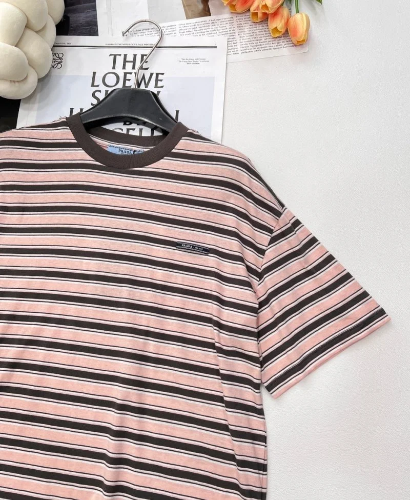 Original Prada T-Shirts 165700