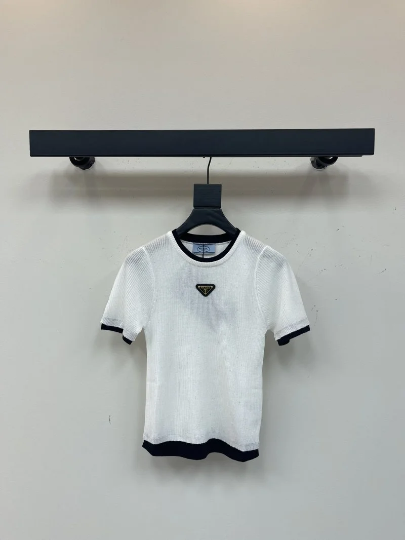 Functional Prada T-Shirts 165703