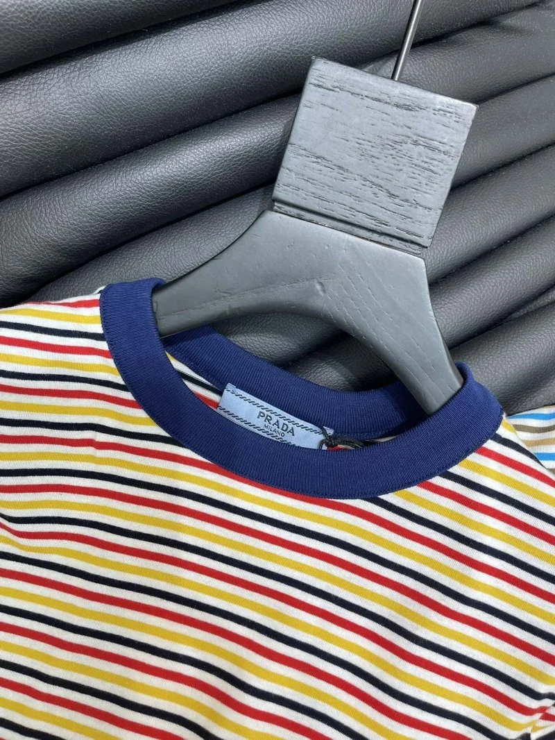 Prada T-Shirts WaterResistant 165692