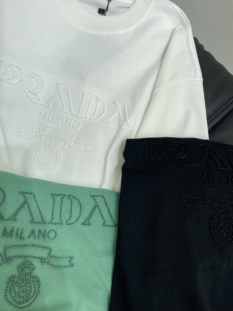 Classic Prada T-Shirts 165689