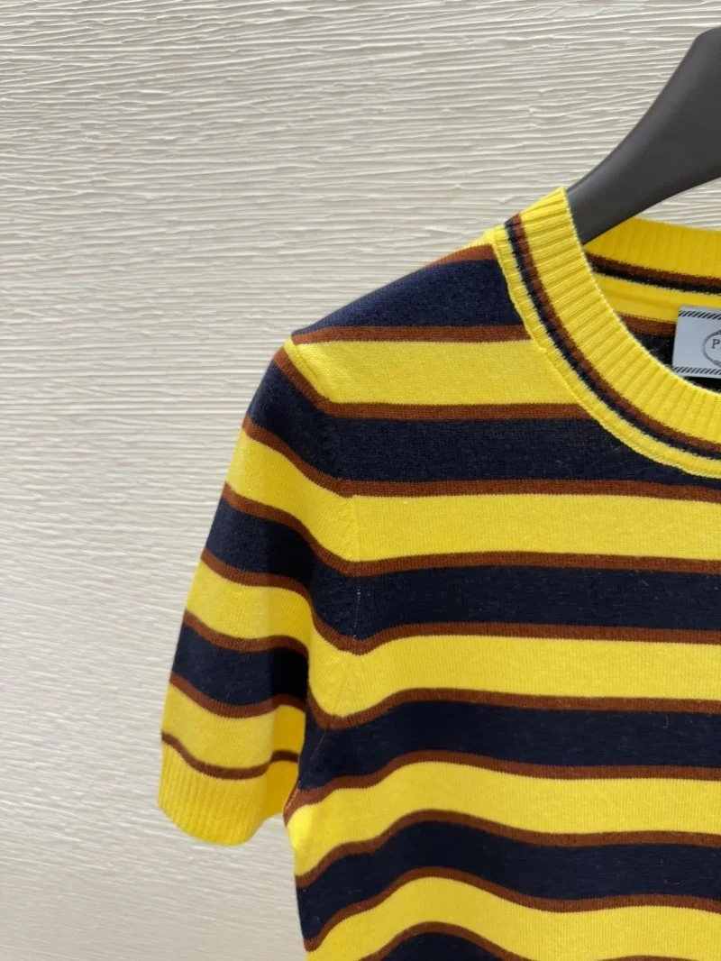 Prada T-Shirts WeatherProof 165732