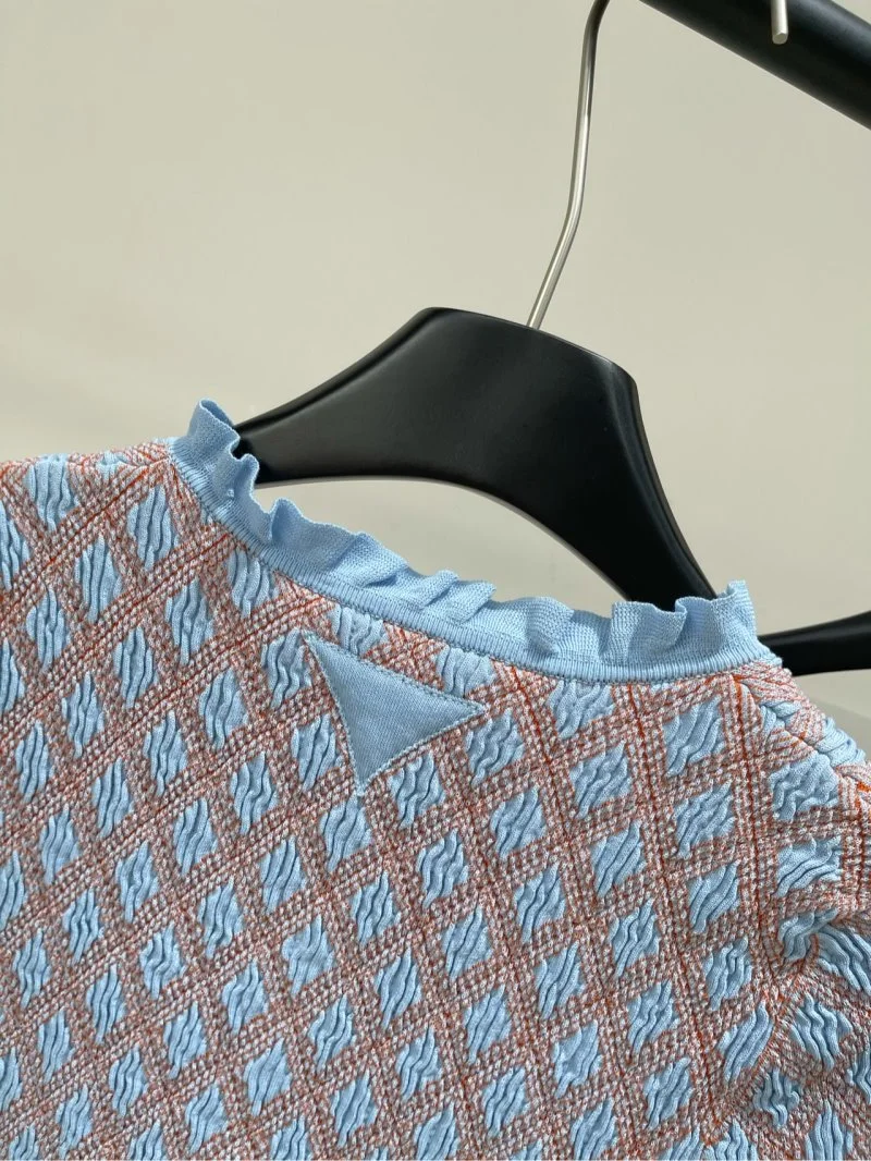 Modern Prada T-Shirts 165665