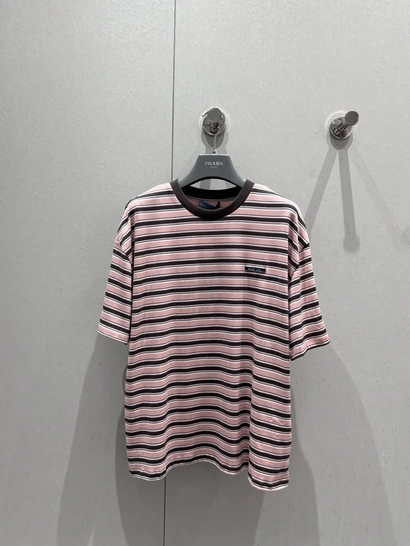 Prada T-Shirts Casual 165670
