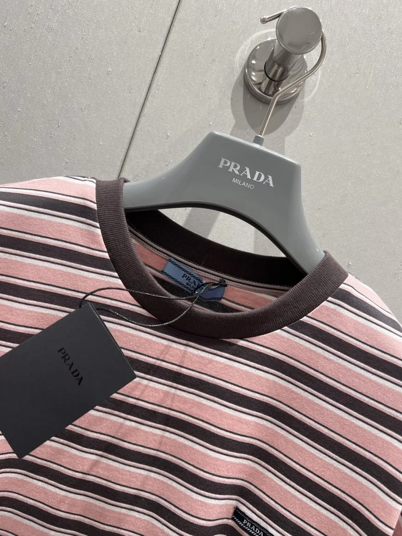 Prada T-Shirts Casual 165670