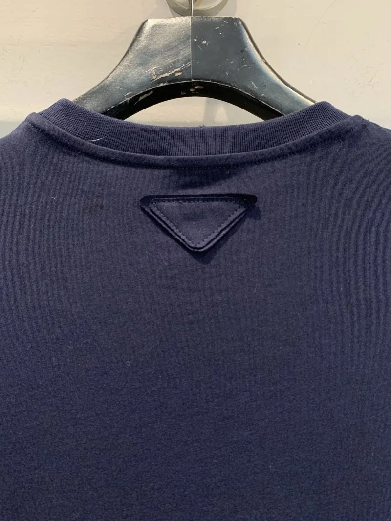 EasyCare Prada T-Shirts 165666