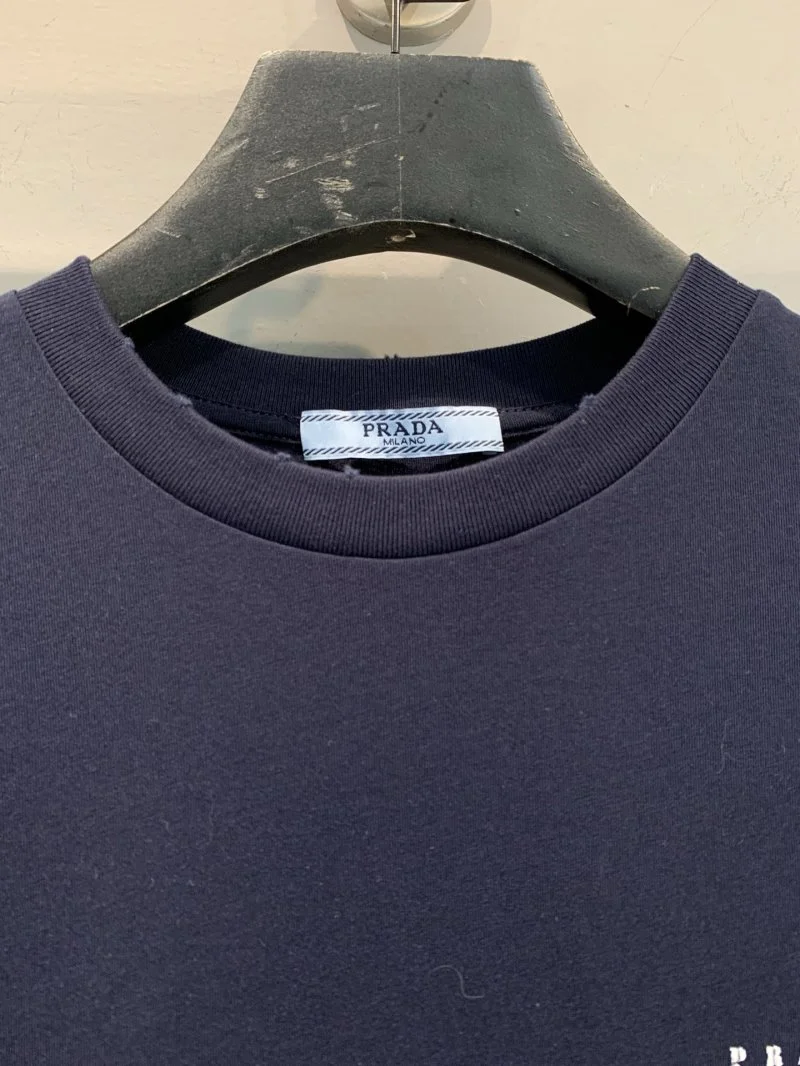 TravelReady Prada T-Shirts 165668