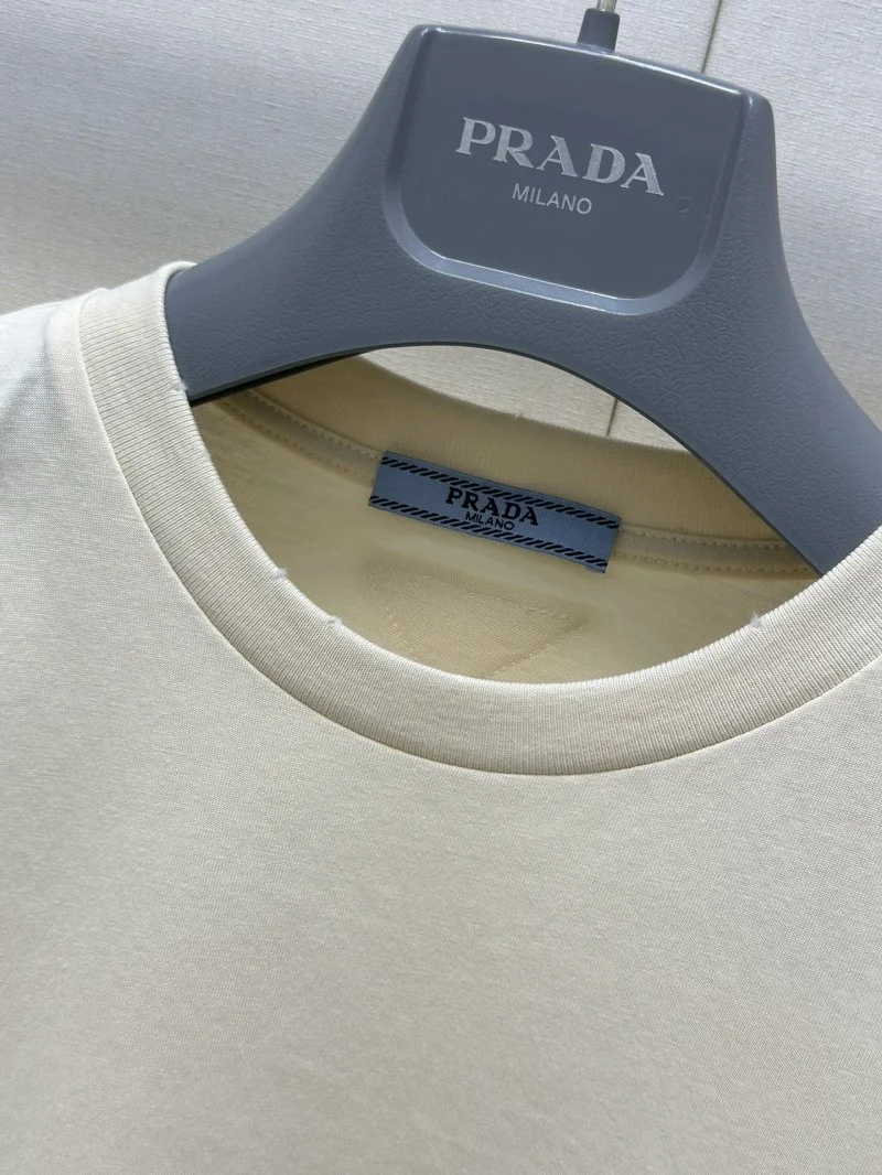 WaterResistant Prada T-Shirts 165654