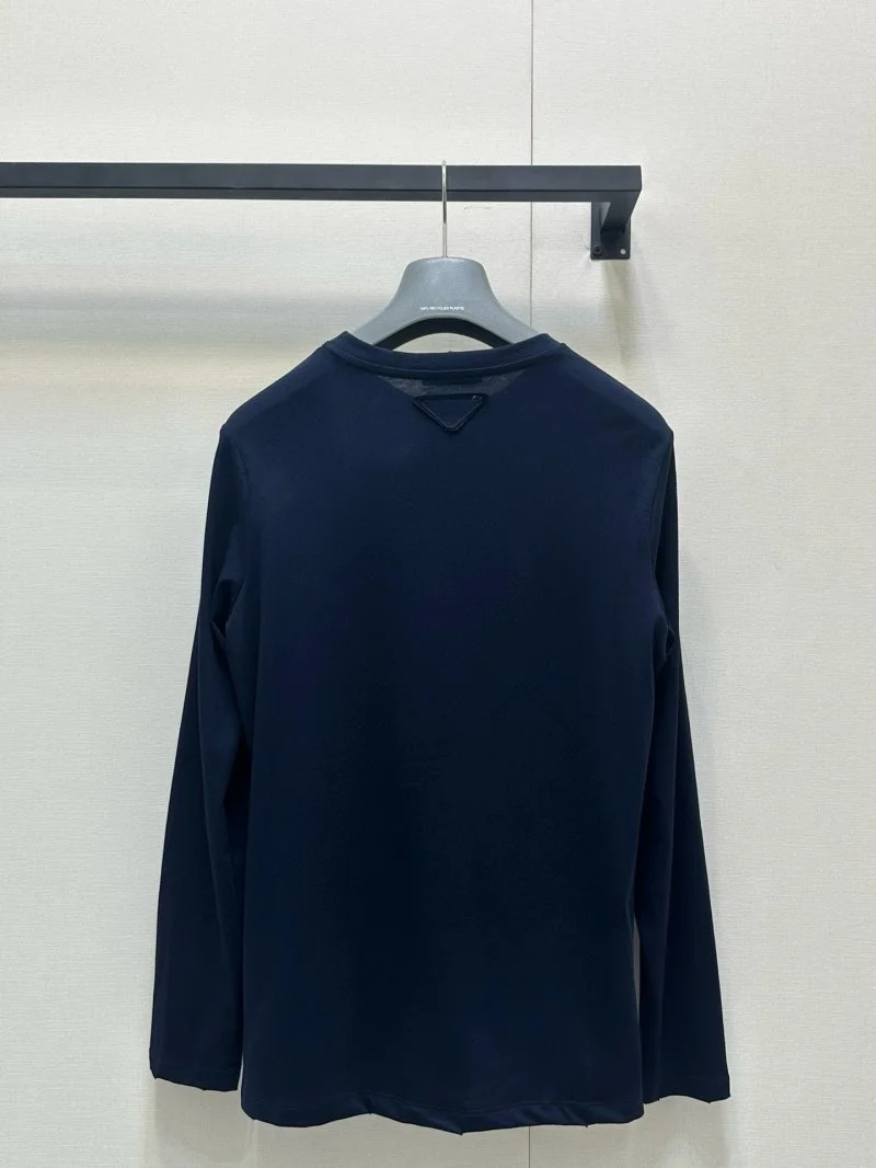 Fashionable Prada T-Shirts 165648