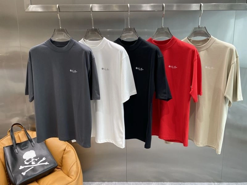 Prada T-Shirts Effortless 169355