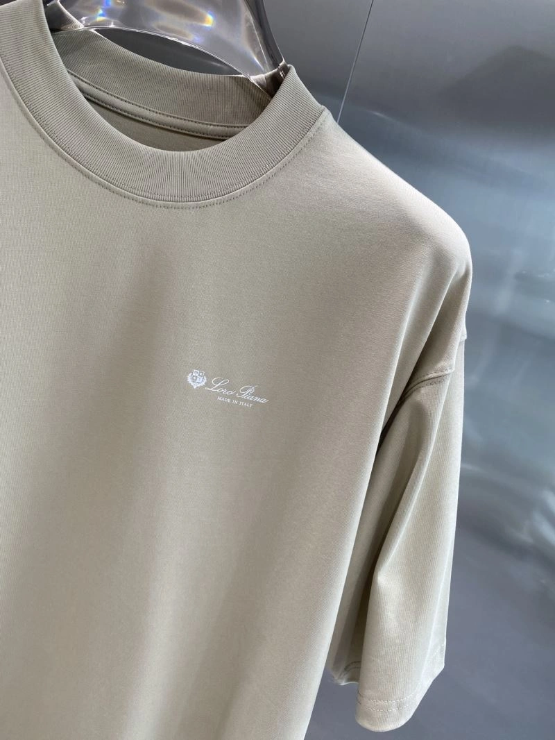 Prada T-Shirts Effortless 169355