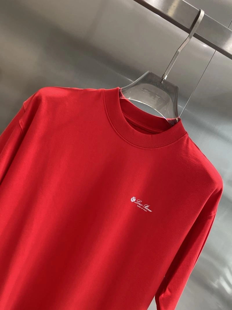 Prada T-Shirts Versatile 169478