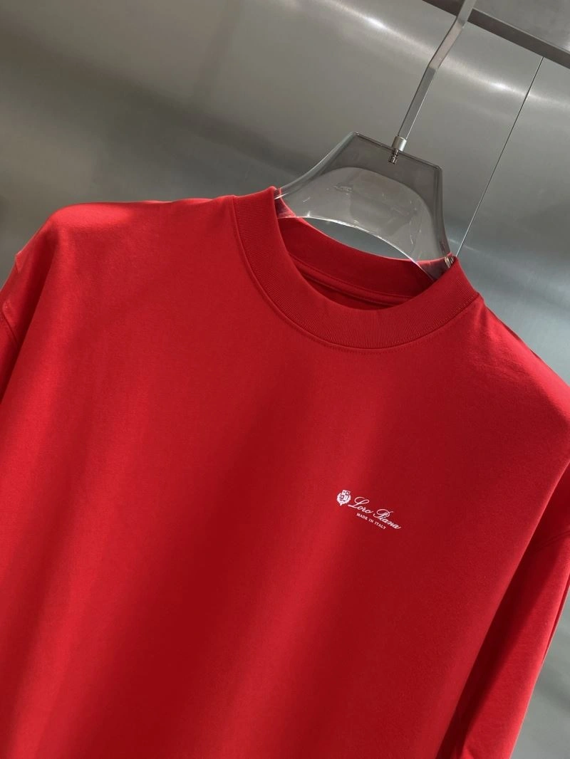 Prada T-Shirts Versatile 169478