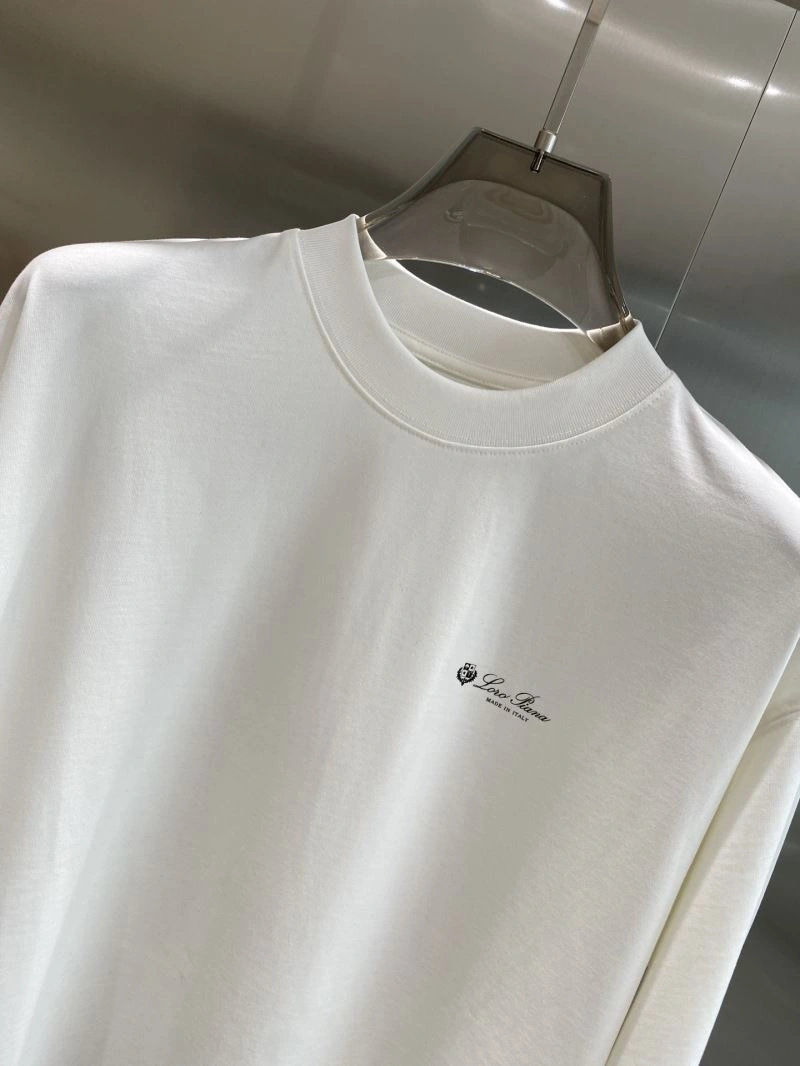 Breathable Prada T-Shirts 169350