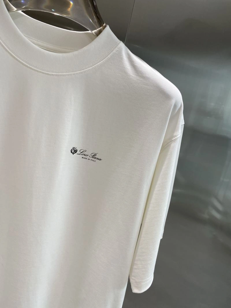 Breathable Prada T-Shirts 169350