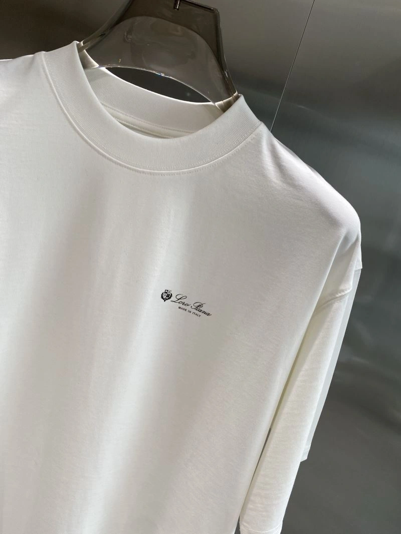 Breathable Prada T-Shirts 169350