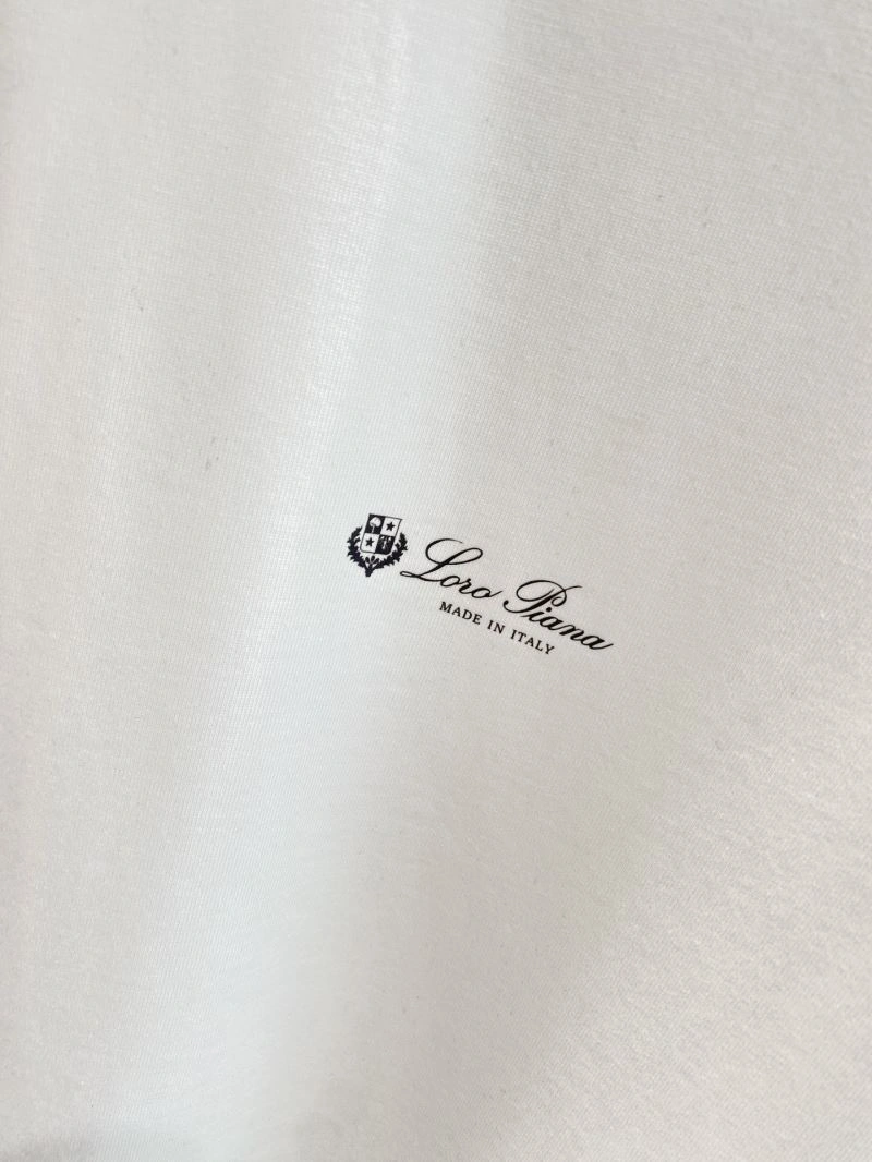 Breathable Prada T-Shirts 169350