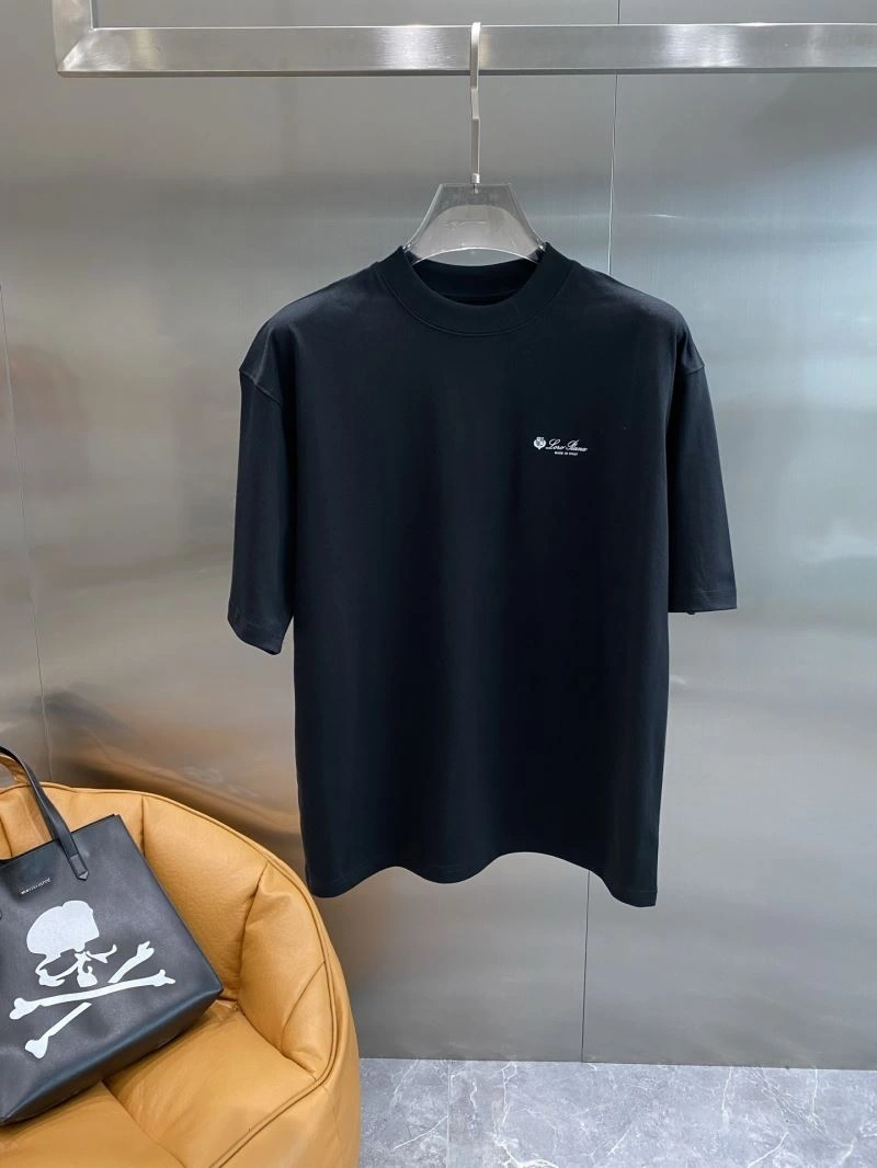 EyeCatching Prada T-Shirts 169351