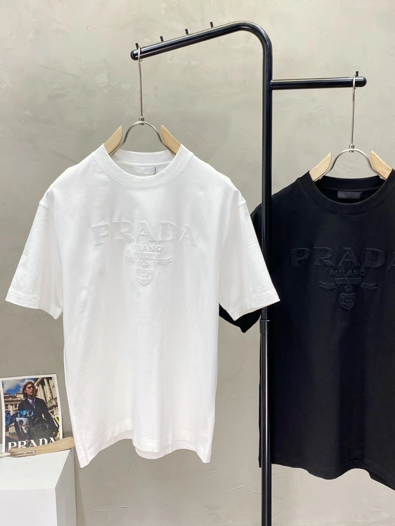 RelaxedFit Prada T-Shirts 169345