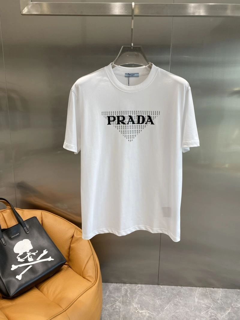 Upgraded Prada T-Shirts 169346