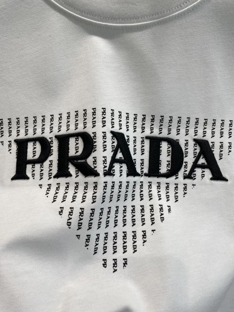 Upgraded Prada T-Shirts 169346