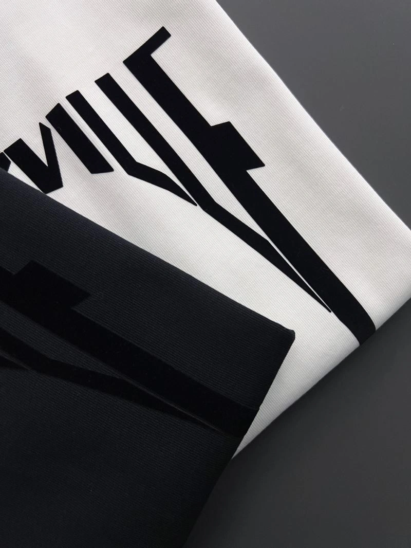 Trendsetting Prada T-Shirts 169340