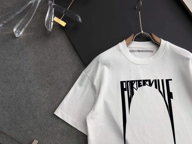 Trendsetting Prada T-Shirts 169340