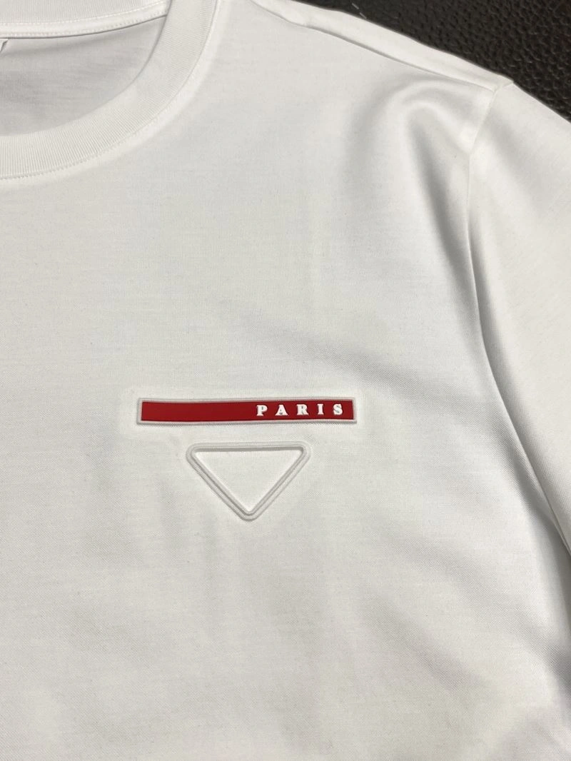 Comfortable Prada T-Shirts 169378
