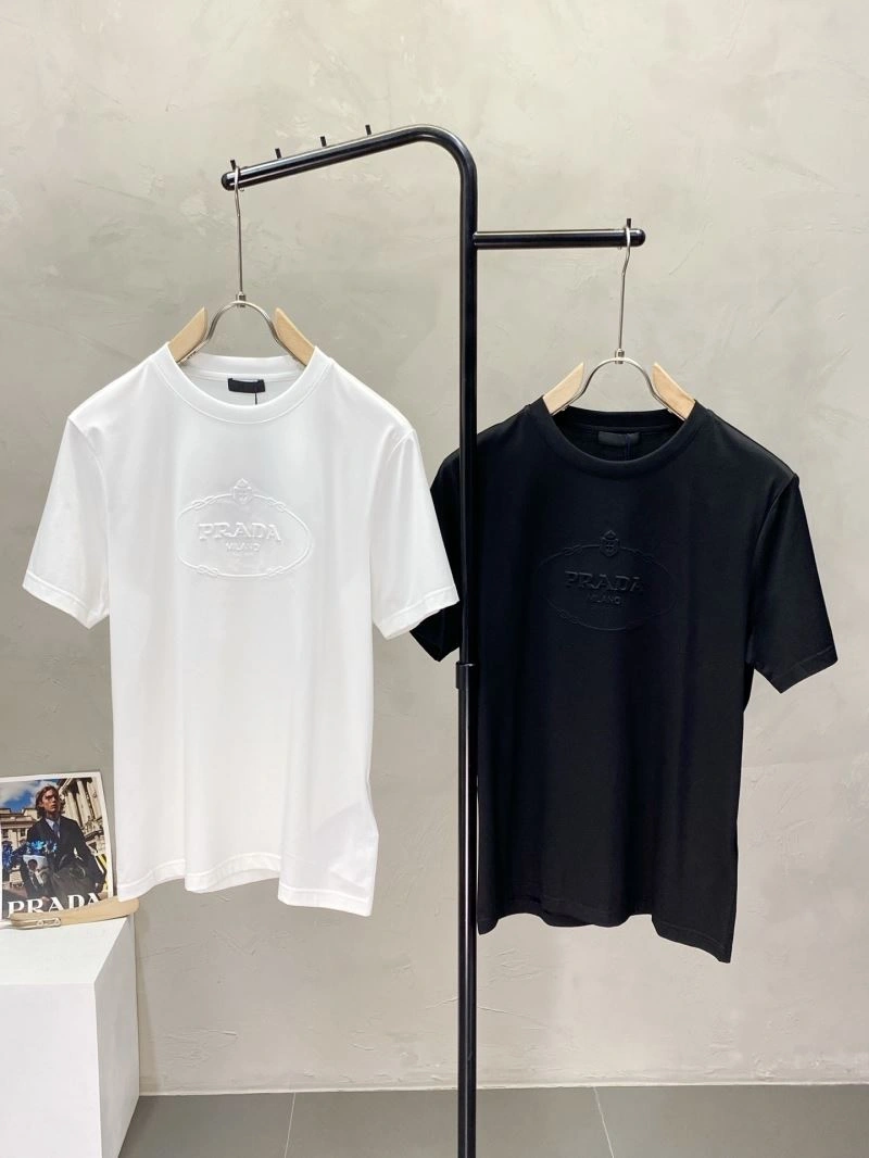 Comfortable Prada T-Shirts 169332