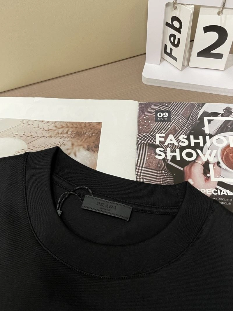 Prada T-Shirts Contemporary 169337
