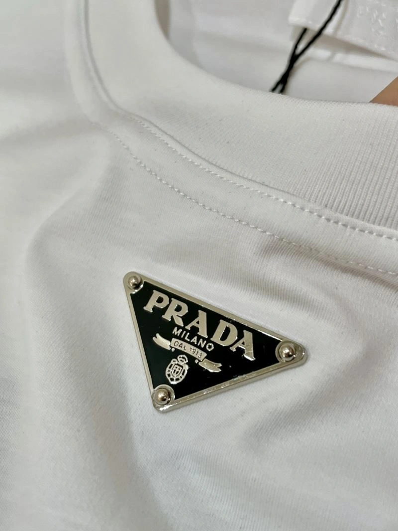 Prada T-Shirts Stylish 169395