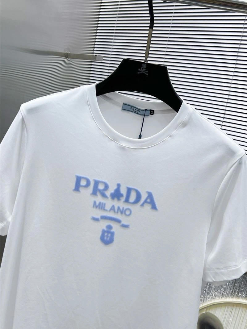 Resilient Prada T-Shirts 169329