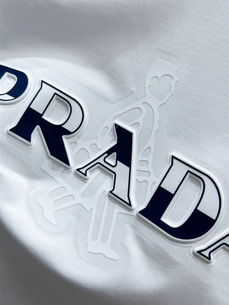 Affordable Prada T-Shirts 169324