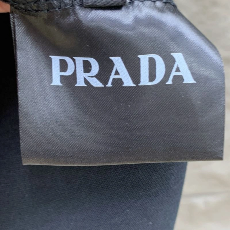 Prada T-Shirts Snug 169347