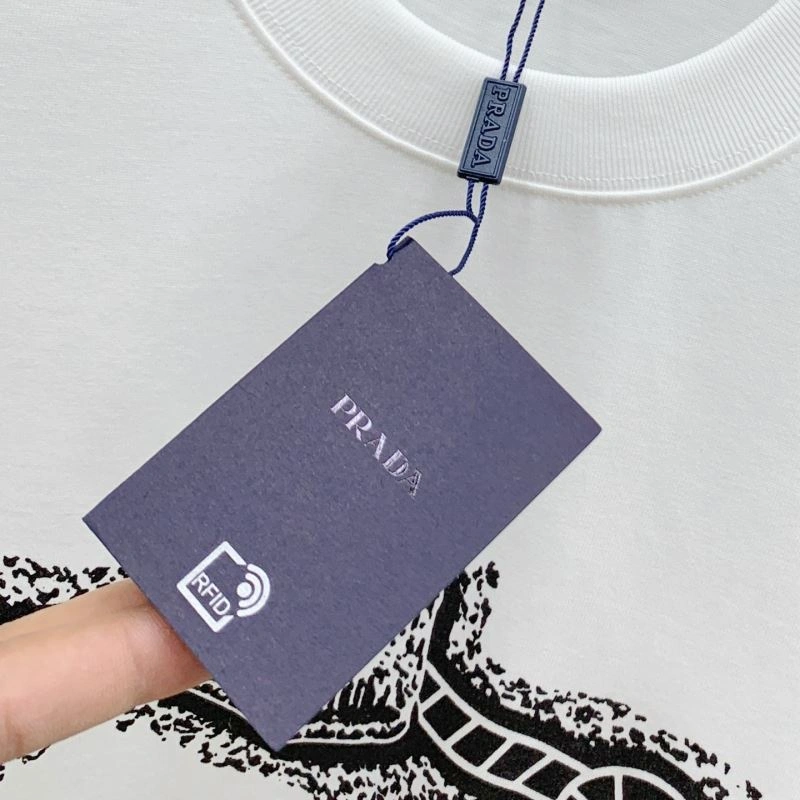 Prada T-Shirts MoistureWicking 169334