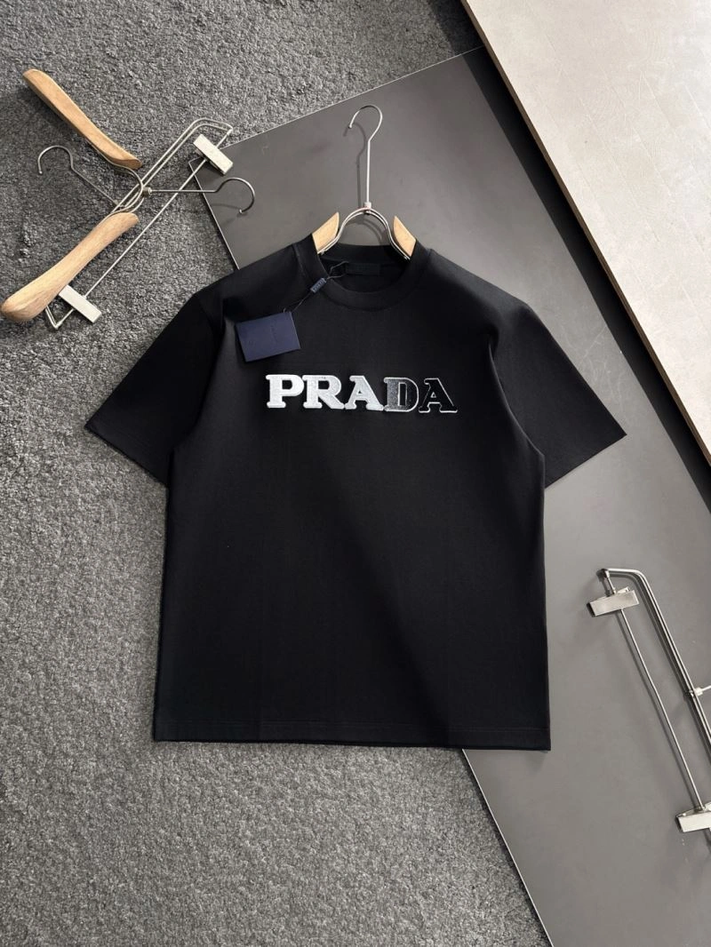 Fashionable Prada T-Shirts 169328