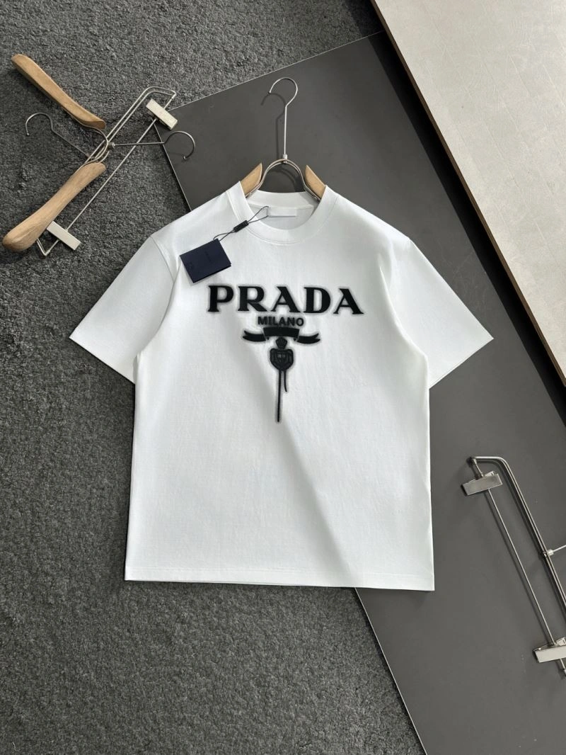 Original Prada T-Shirts 169352