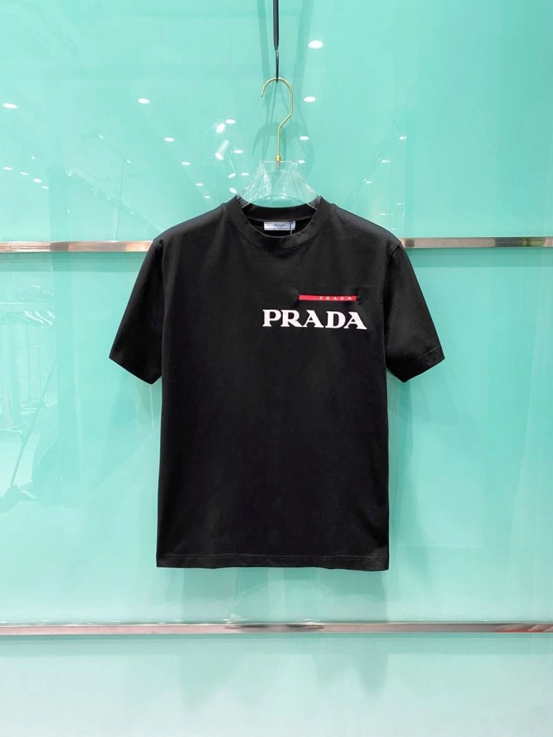 Breathable Prada T-Shirts 169317