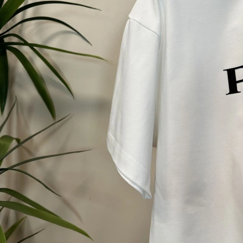 Prada T-Shirts Minimalist 169341