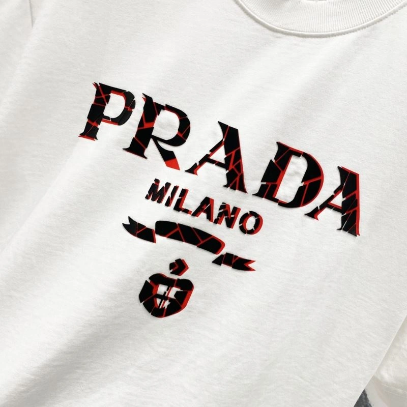 Breathable Prada T-Shirts 169292