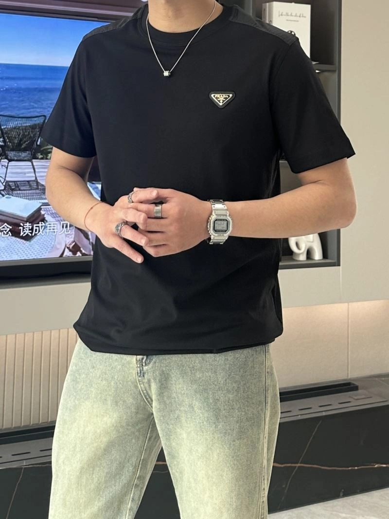 Supportive Prada T-Shirts 169365