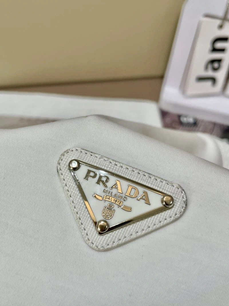 Original Prada T-Shirts 169315