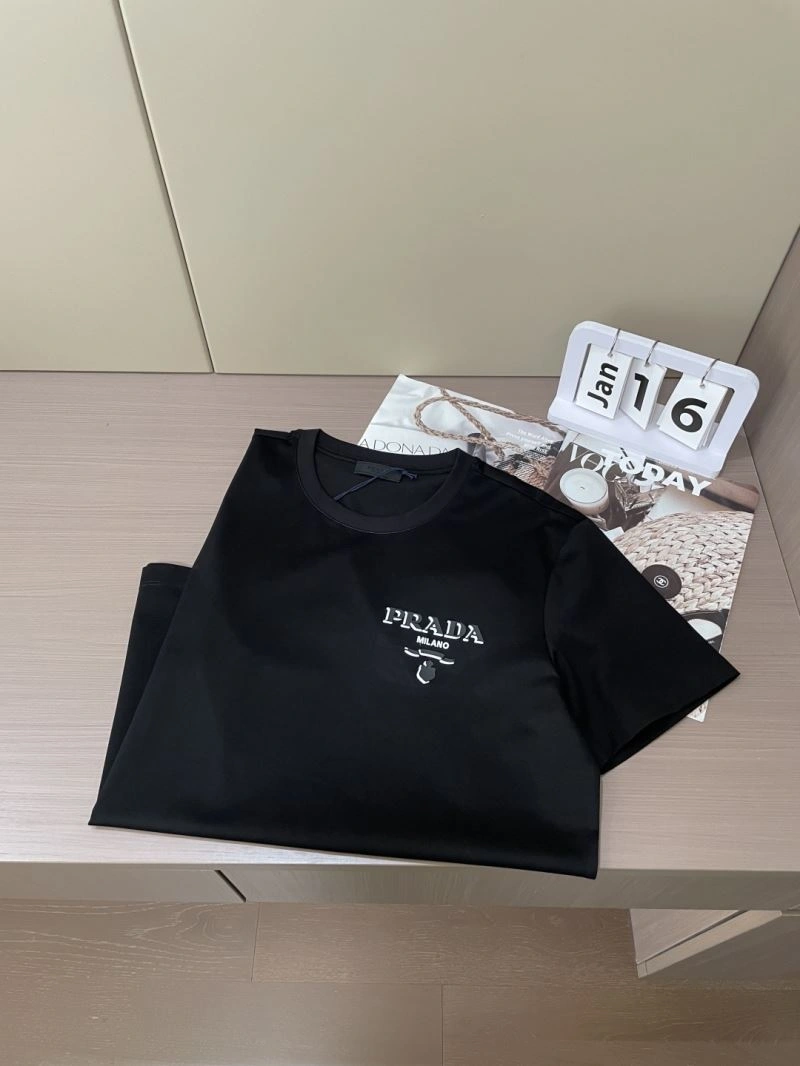 Compact Prada T-Shirts 169293