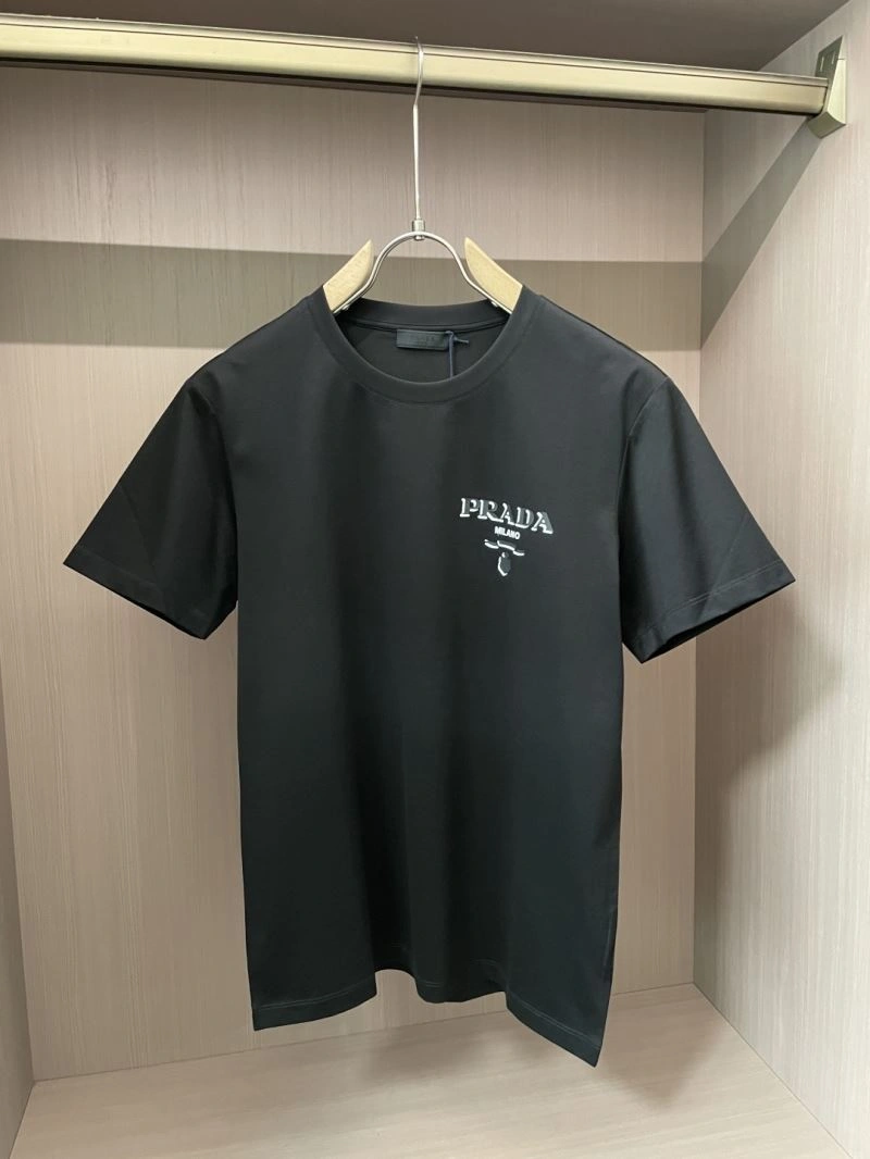 Compact Prada T-Shirts 169293