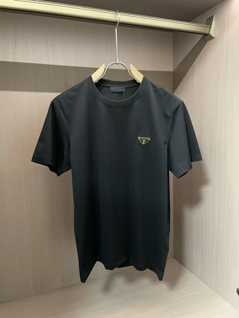 Prada T-Shirts Stylish 169300
