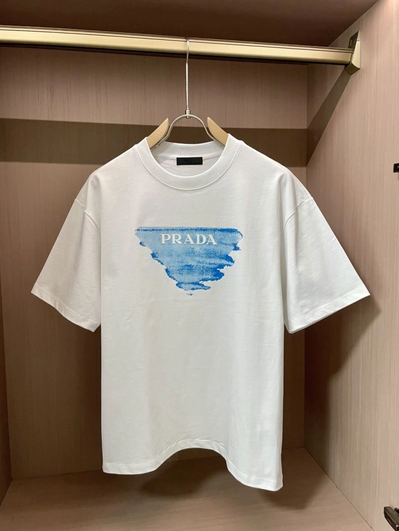 Unisex Prada T-Shirts 169320