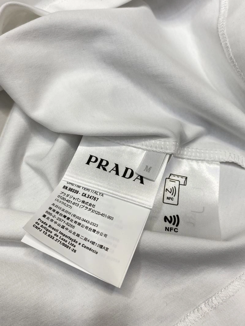 Prada T-Shirts GoodFit 169301