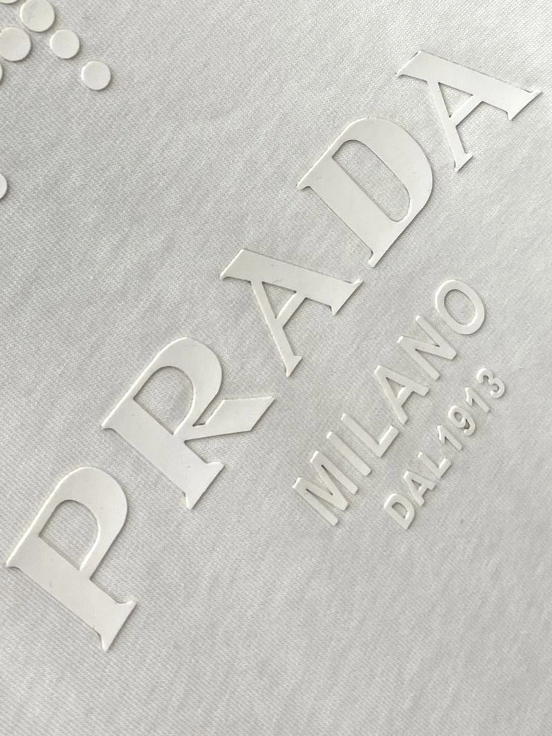 Casual Prada T-Shirts 169291