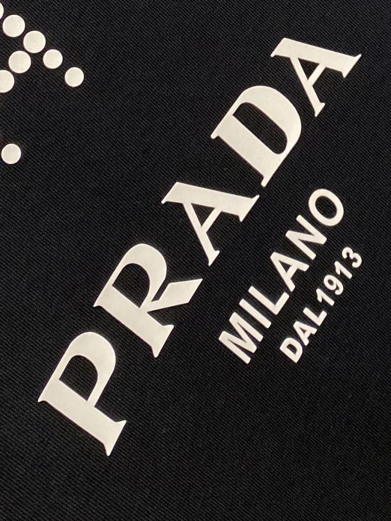 UrbanStyle Prada T-Shirts 169289