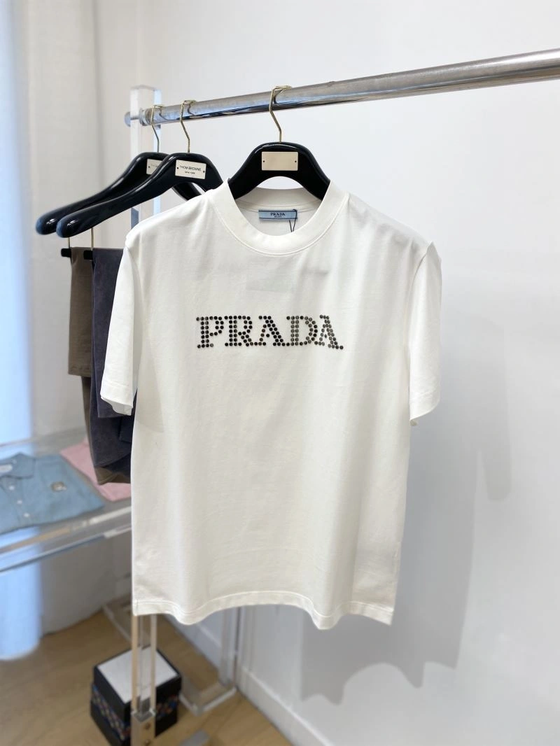 Sophisticated Prada T-Shirts 169287